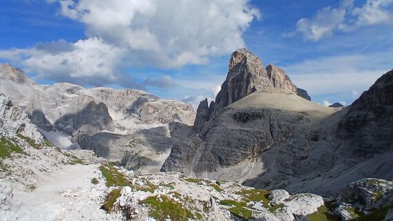 Fotografija s spletne strani Wolfgang Biehler na poti