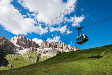 Passo Pordoi - Sass Pordoi ©Archivio APT Val di Fassa