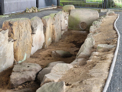 Steinkammergrab mit Seelenloch