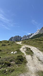 Foto von Fenna Schild entlang der Tour