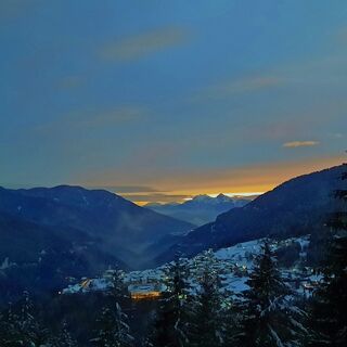 Capriana bei Sonnenuntergang