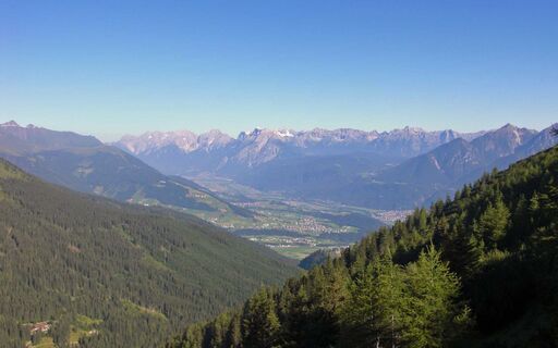 Blick-von-Nockspitze.jpg