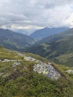 Foto von Gyula Juhász 1 entlang der Tour