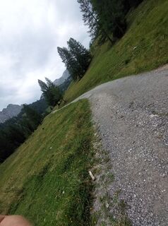 Photo de Andrea Mahringer le long du parcours