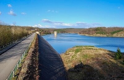 Staudamm Wehebachtgalsperre