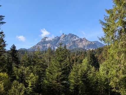 Fotografija s spletne strani Maurer Silvia na poti