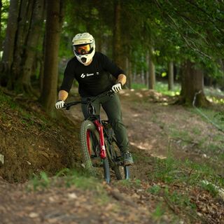 Blue Singletrail 02