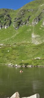 Photo de Doris Falk le long du parcours
