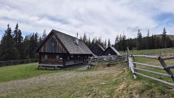 Fotografija s spletne strani Robert.Unterlercher na poti