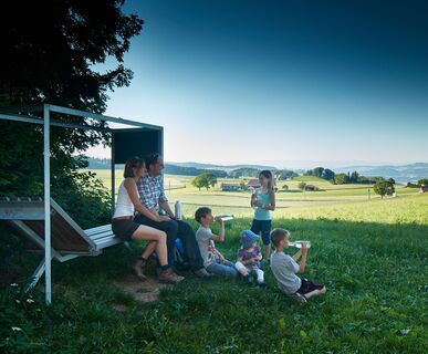 Familie mit Station -  Musse:um