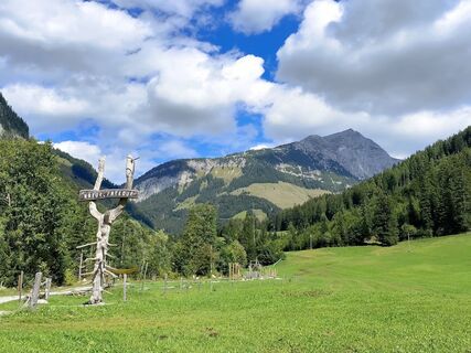 Fotografija s spletne strani Gerhard S. na poti