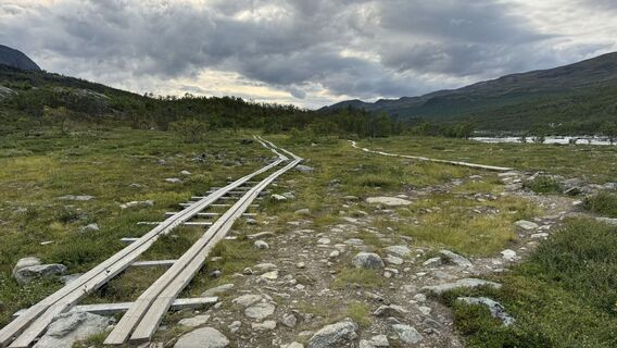 Fotografia z Justin Rider na trase