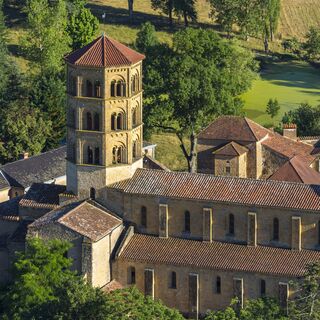 3-Eglise d'Anzy-le-Duc©DSL 71-A.Ibanez-BourgogneLiveProd