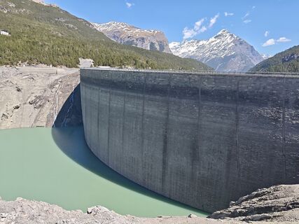 Fotografija s spletne strani Giacomo Brambilla na poti