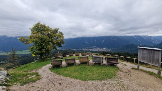 Fotografija s spletne strani Anton Schottmann na poti