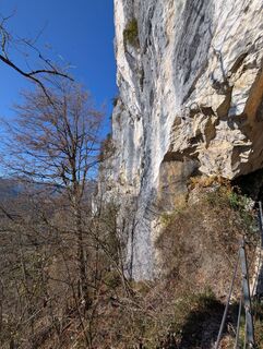 Fotografija s spletne strani rgreil na poti