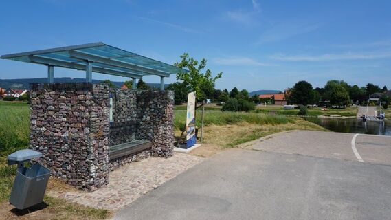 Fähre Großenwieden