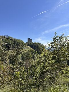 Kuva osoitteesta Cyrill Bischof matkan varrella