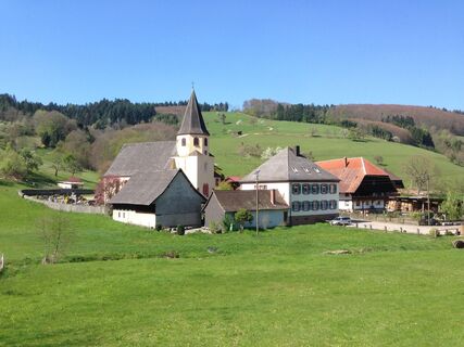 Blick auf die St. Mauritius Kirche