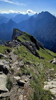 Fotografija s spletne strani se_muck na poti