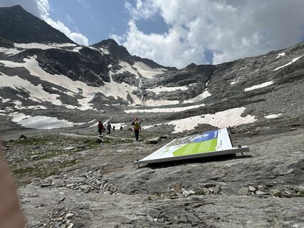 Foto von Yugomir entlang der Tour