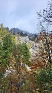 Mairalmsteig um Dev&amp;Amrita abzuholen