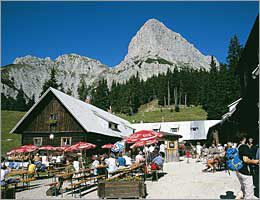 Die Oberst Klinke Hütte. 