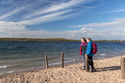 Wanderer am Schladitzer See