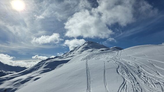 Fotografija s spletne strani meteomodel na poti