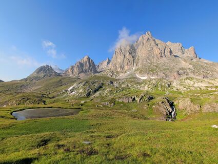 Fotografija s spletne strani Hugues na poti