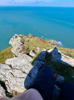 Foto de Peter Zafiropulo a lo largo del recorrido