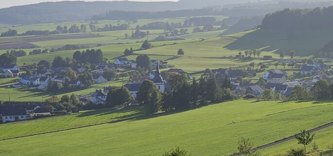Blick auf Steffeln (c) Touristik GmbH Gerolsteiner Land, Leonie Post