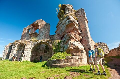 Ruine Neuscharfeneck