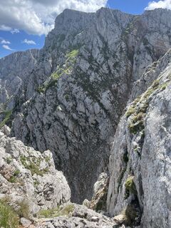 Fotografija s spletne strani Diljaver Jusufi na poti