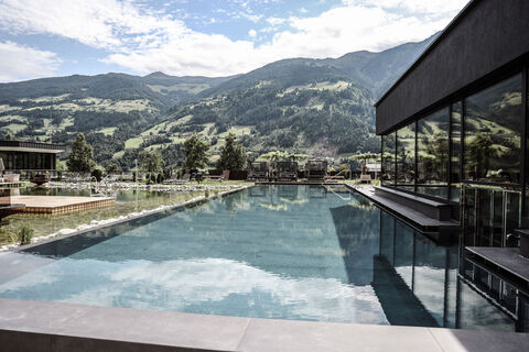 HELD - Hotel &amp; SPA ****s