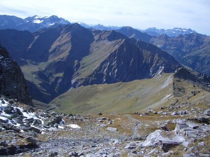 Blick vom Lavtinasattel zurück Richtung Batöni
