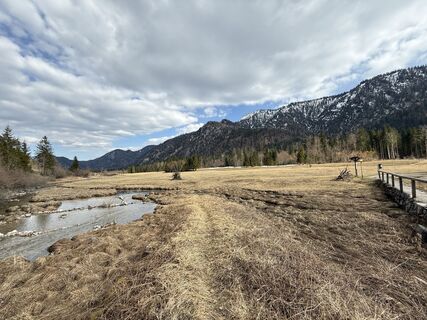 Fotografija s spletne strani Moonlight13 na poti