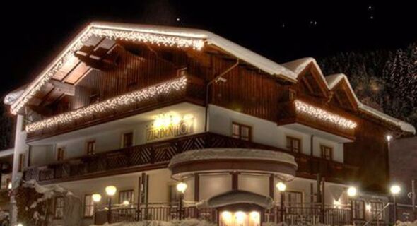 Hotel Zirbenhof