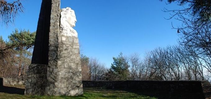 Freiheitsstatue am Aussichtspunkt Pramartino