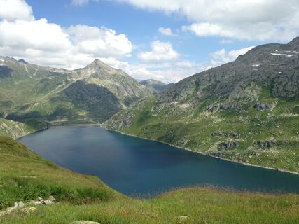 Unterwegs der Bergseen von Orsino, Orsirora und Valletta