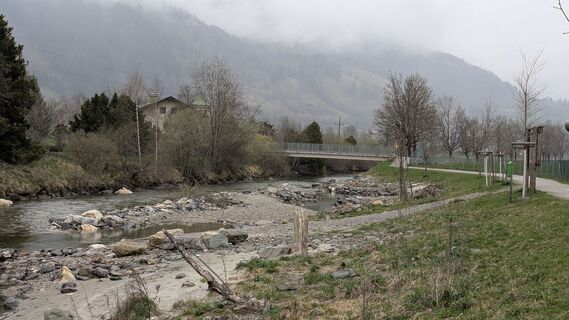 Fotografija s spletne strani A Gretzl na poti