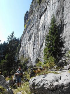 Spitzsteinwand