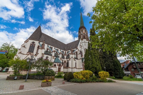 Die Kirche Maria Himmelfahrt im Stadtzentrum