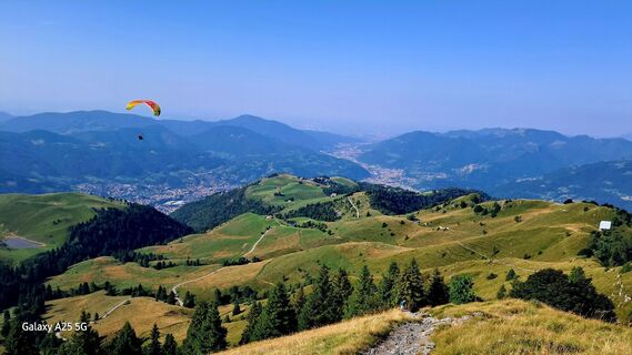 Foto von Vv Savoldelli entlang der Tour