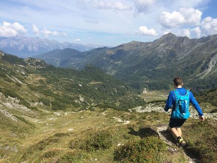 Abstieg von der Kranzlhöhe zur Ursprungalm