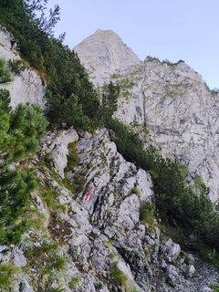 Einstieg in den seilversicherten Kletterabschnitt
