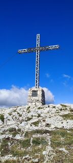 Fotografija s spletne strani HH na poti