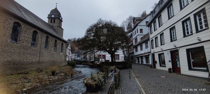 Fotografia z Edit Szoboszlay na trase