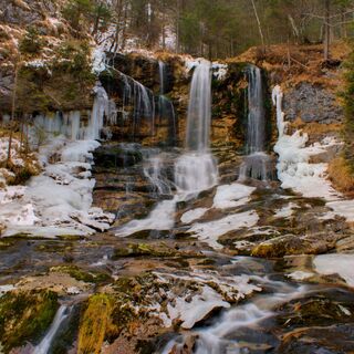 inzell frühling wasserfall weissbachfaelle