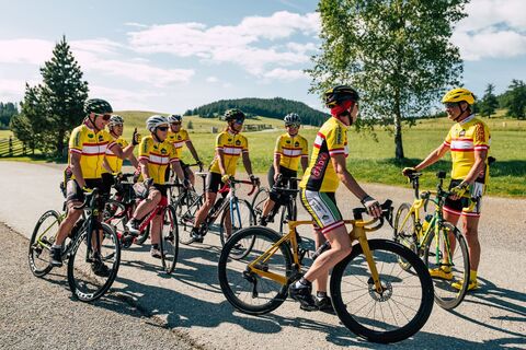 Rennradgruppe Sommeralm  (c) bernhard bergmann